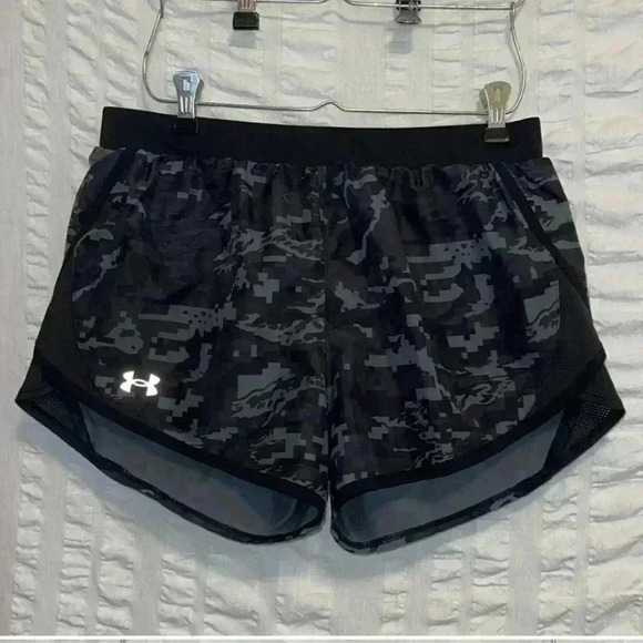 Womens 2.0  fly by Shorts - Picture 1 of 2